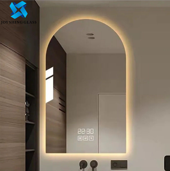 A vaidade iluminou espelhos fixados na parede para a decoração dos banheiros, espelho do diodo emissor de luz