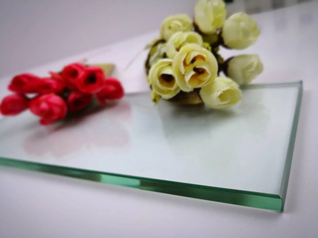 3-19 mm Vidro de segurança temperado ultra-laminado ultra-laminado isolado ESG/Vsg Vidro endurecido para edifícios CE TUV ISO